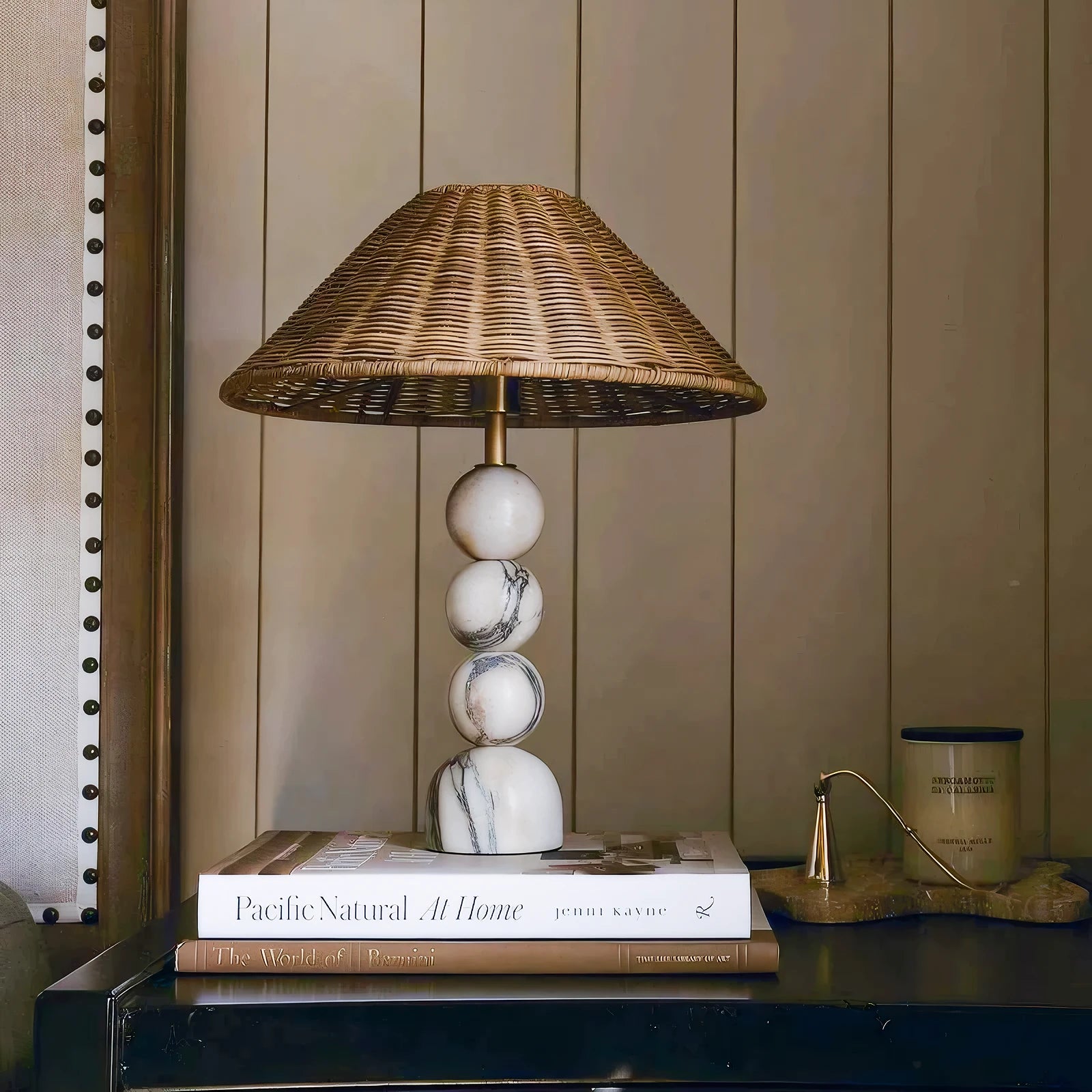 Bassa Lamp