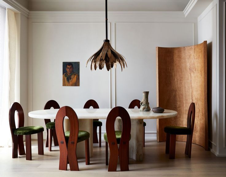 Agadia Chair