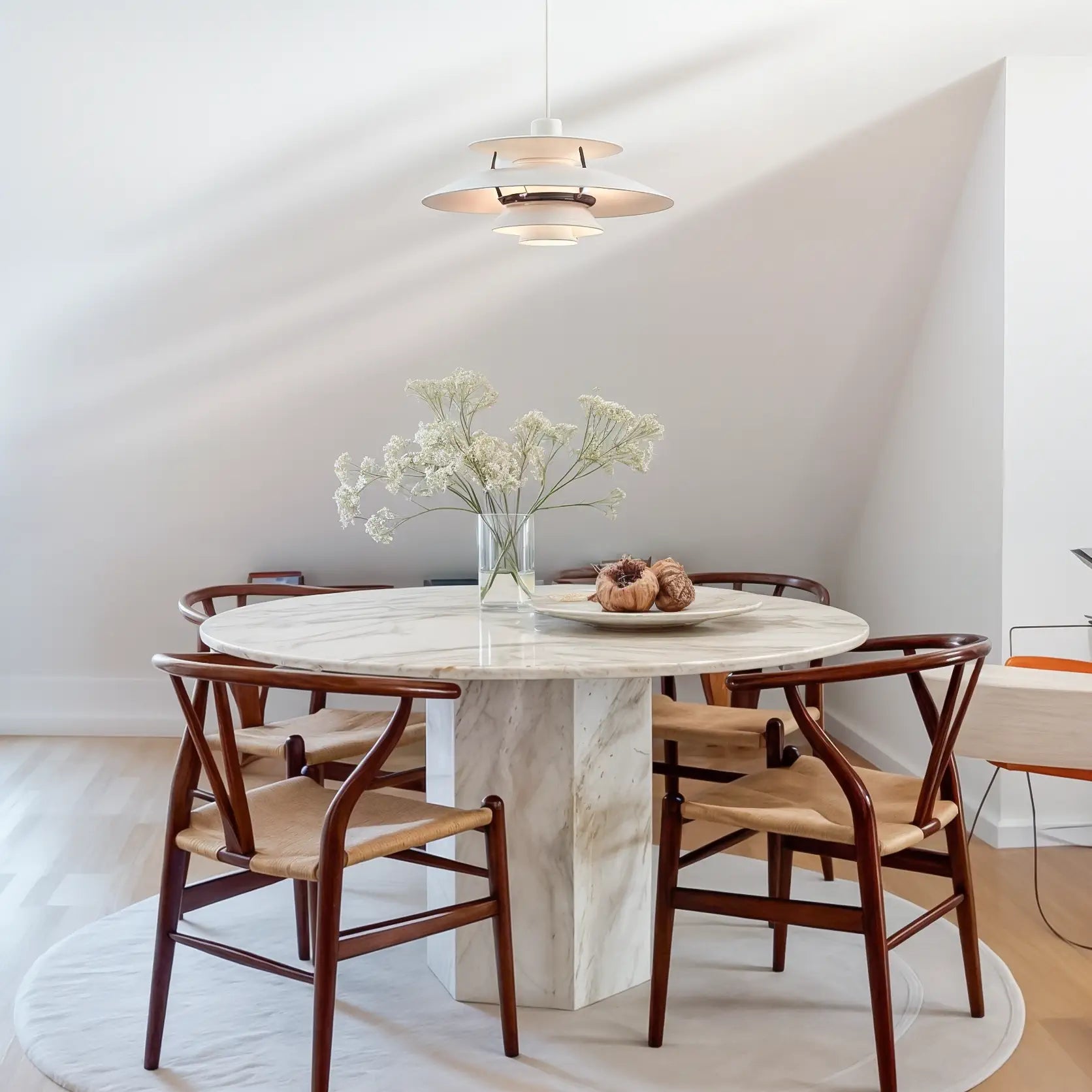 Na Pou Table