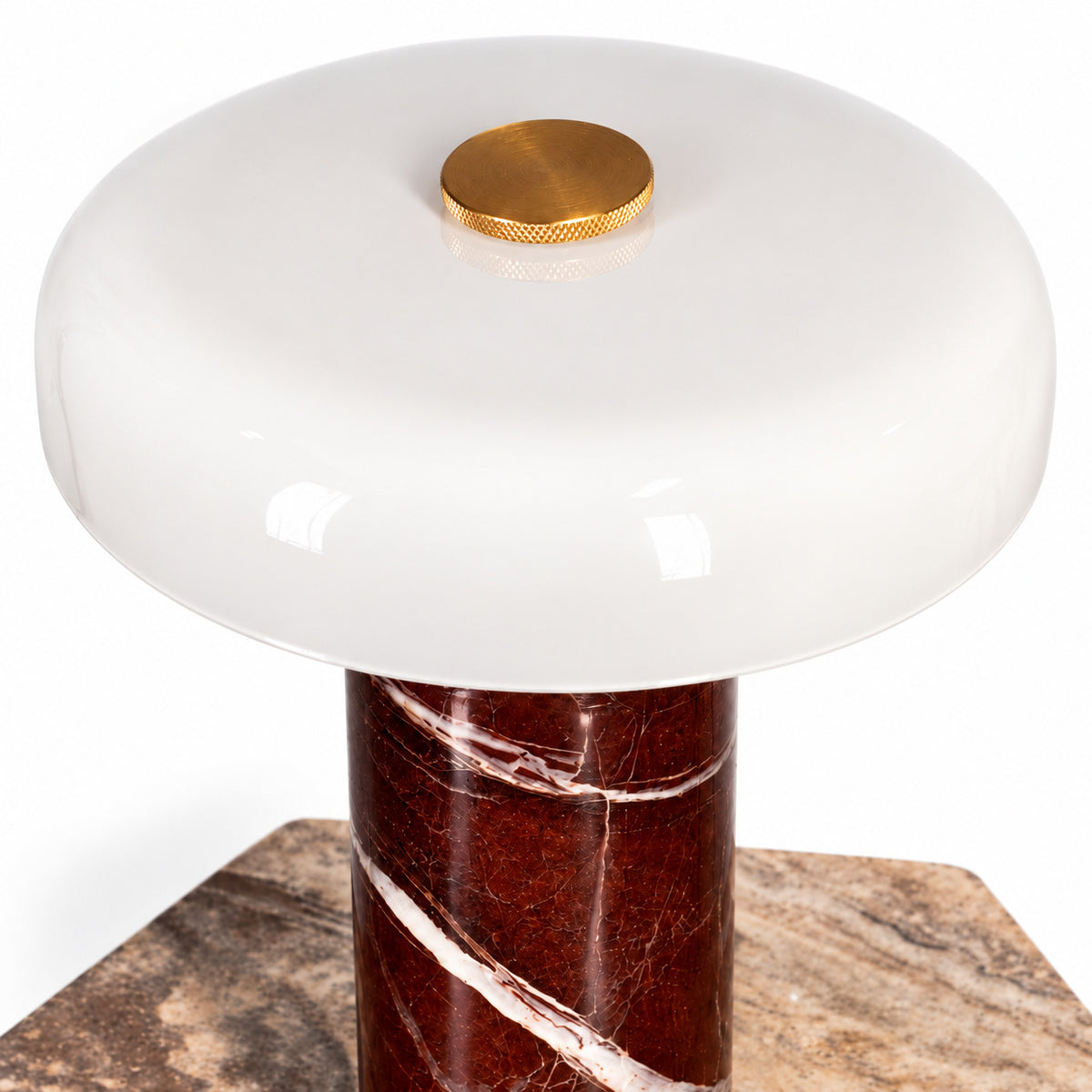 Penteli Lamp