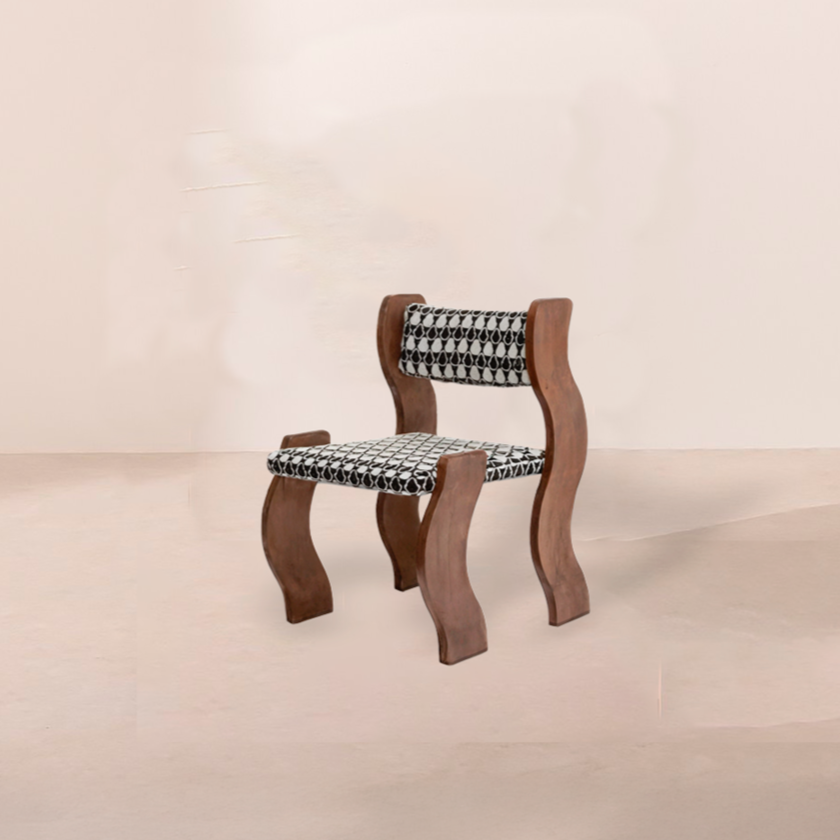 Biniarroi Chair