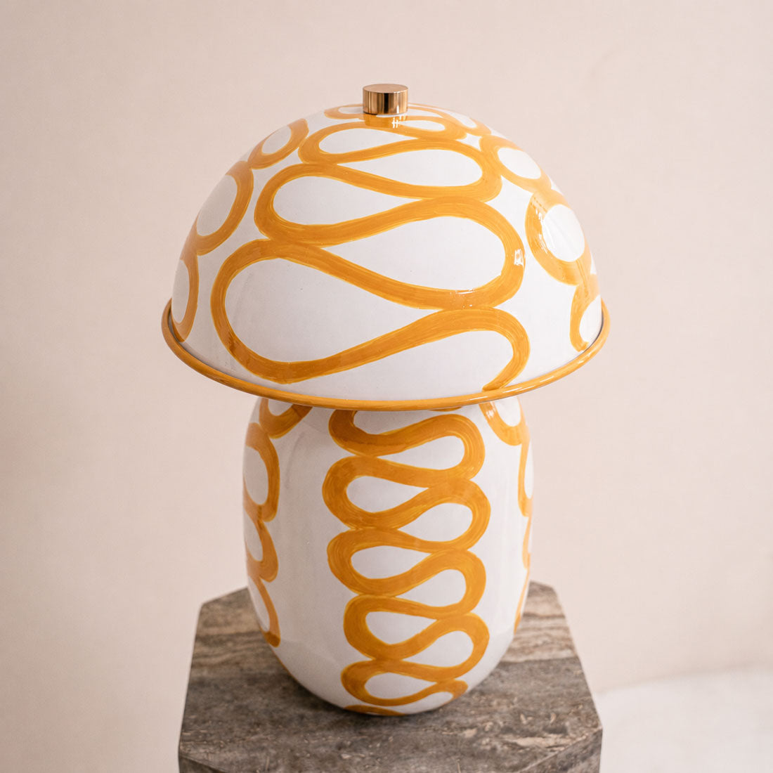 Moustard Boquer Lamp