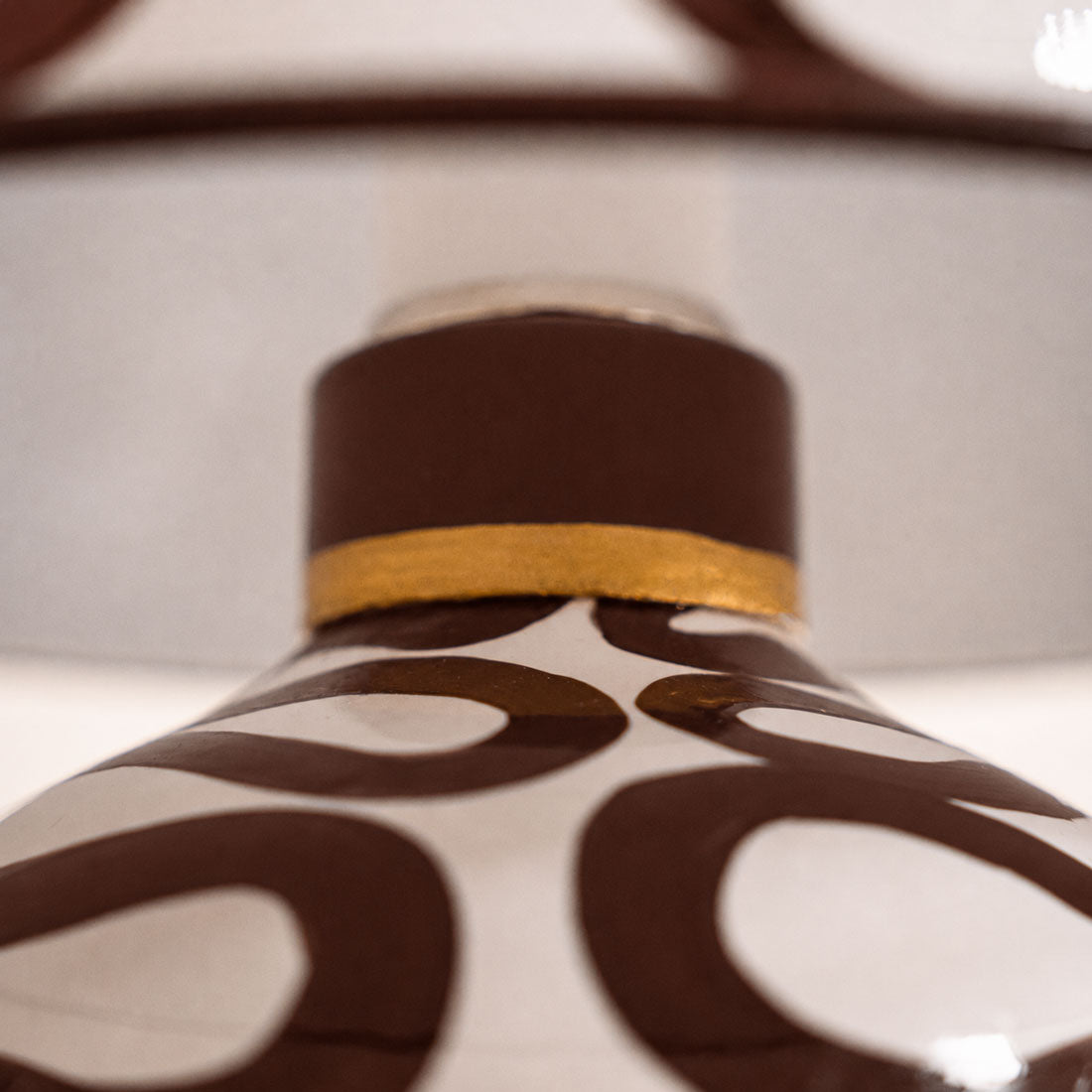 Brown Boquer Lamp