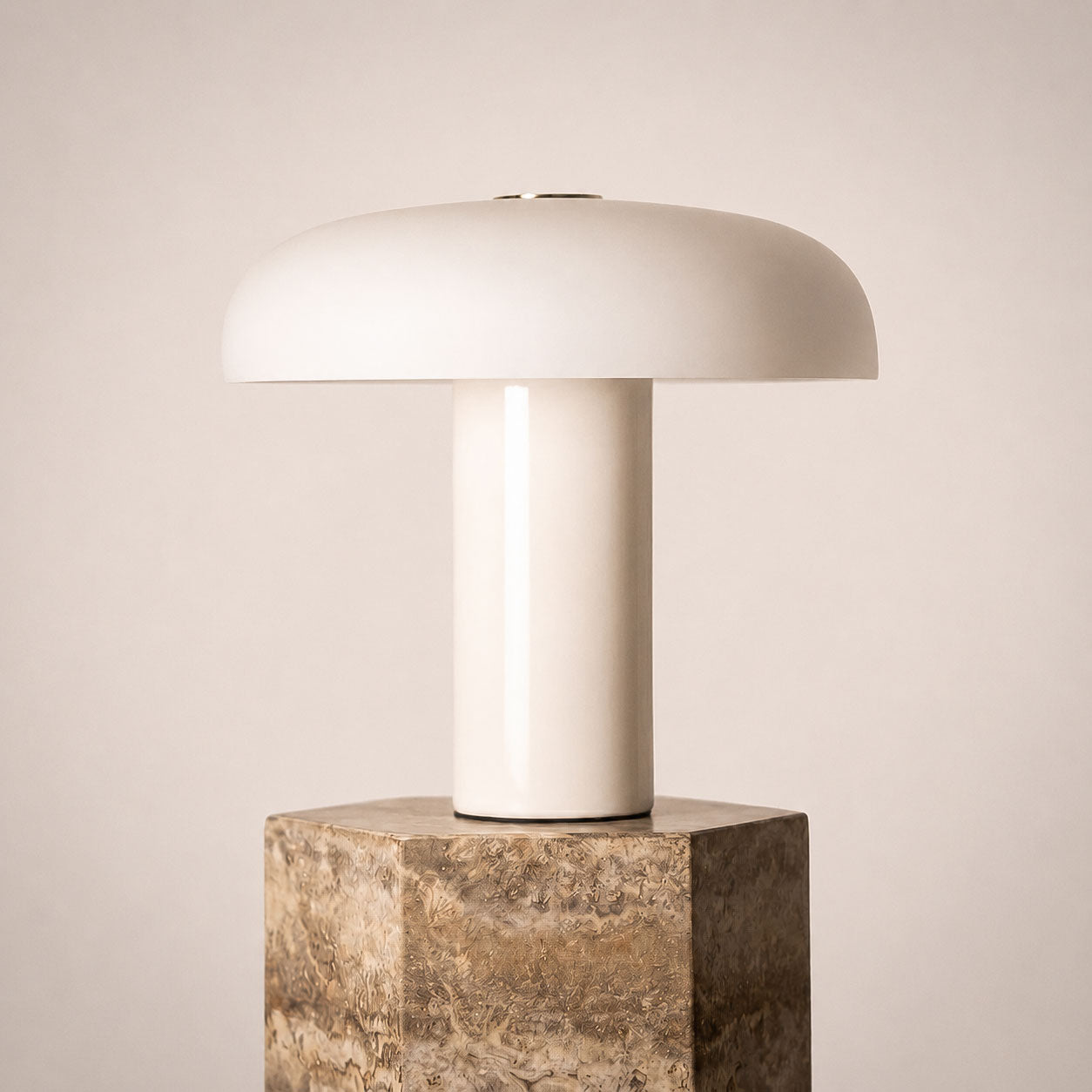 Briones Lamp