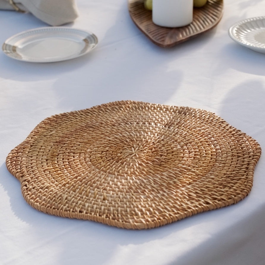 Garriguella plate