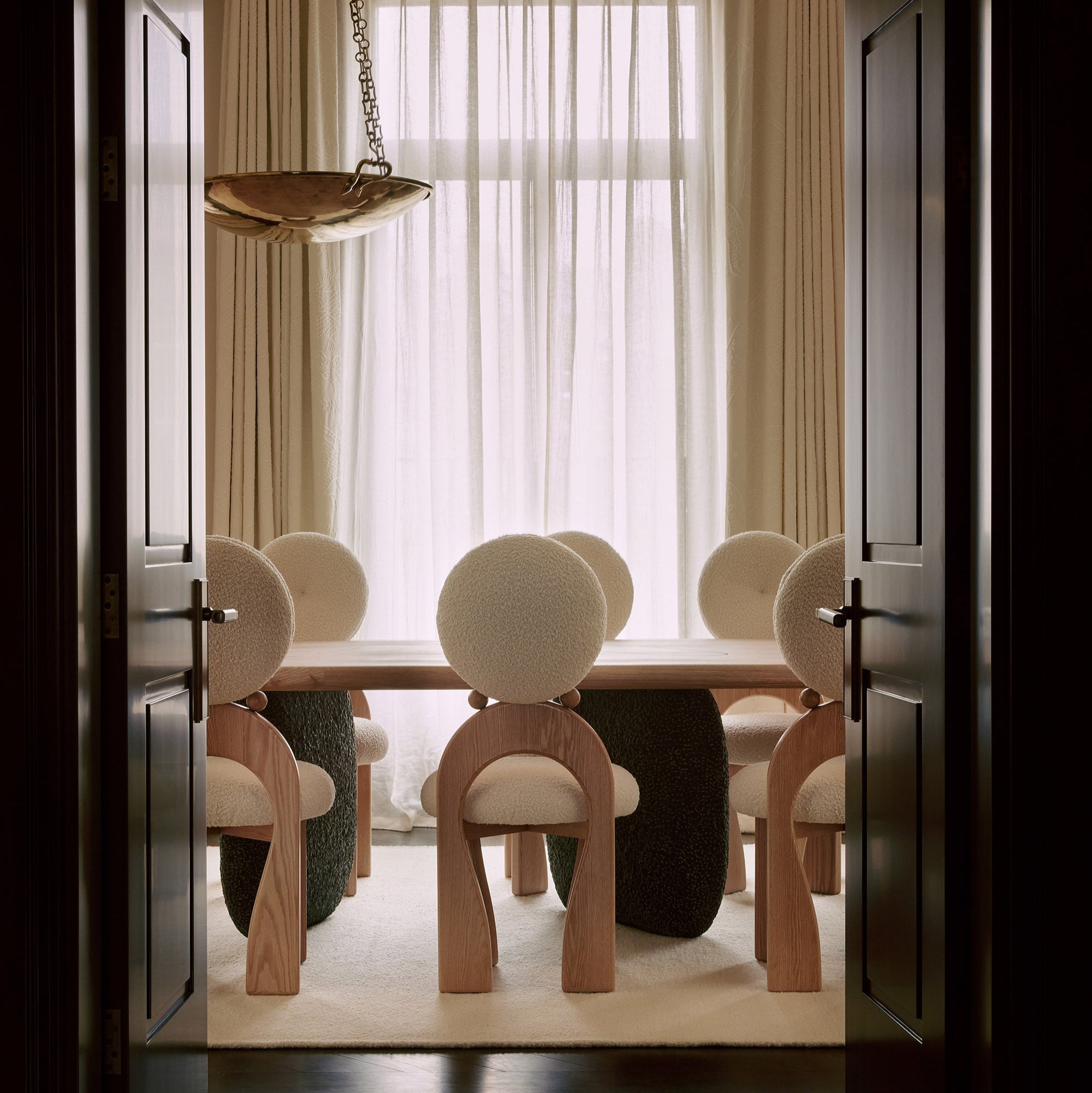 Savina Chair
