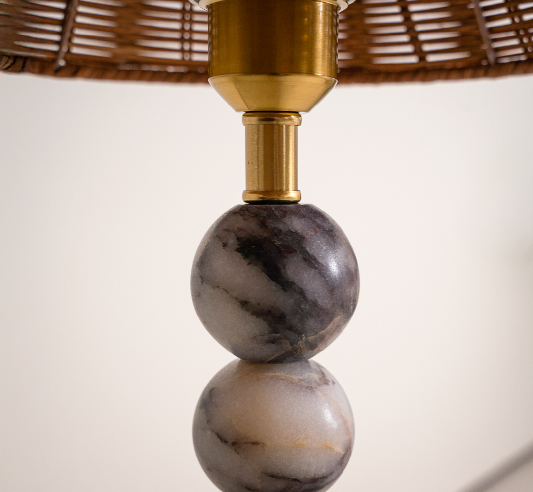 Bassa Lamp