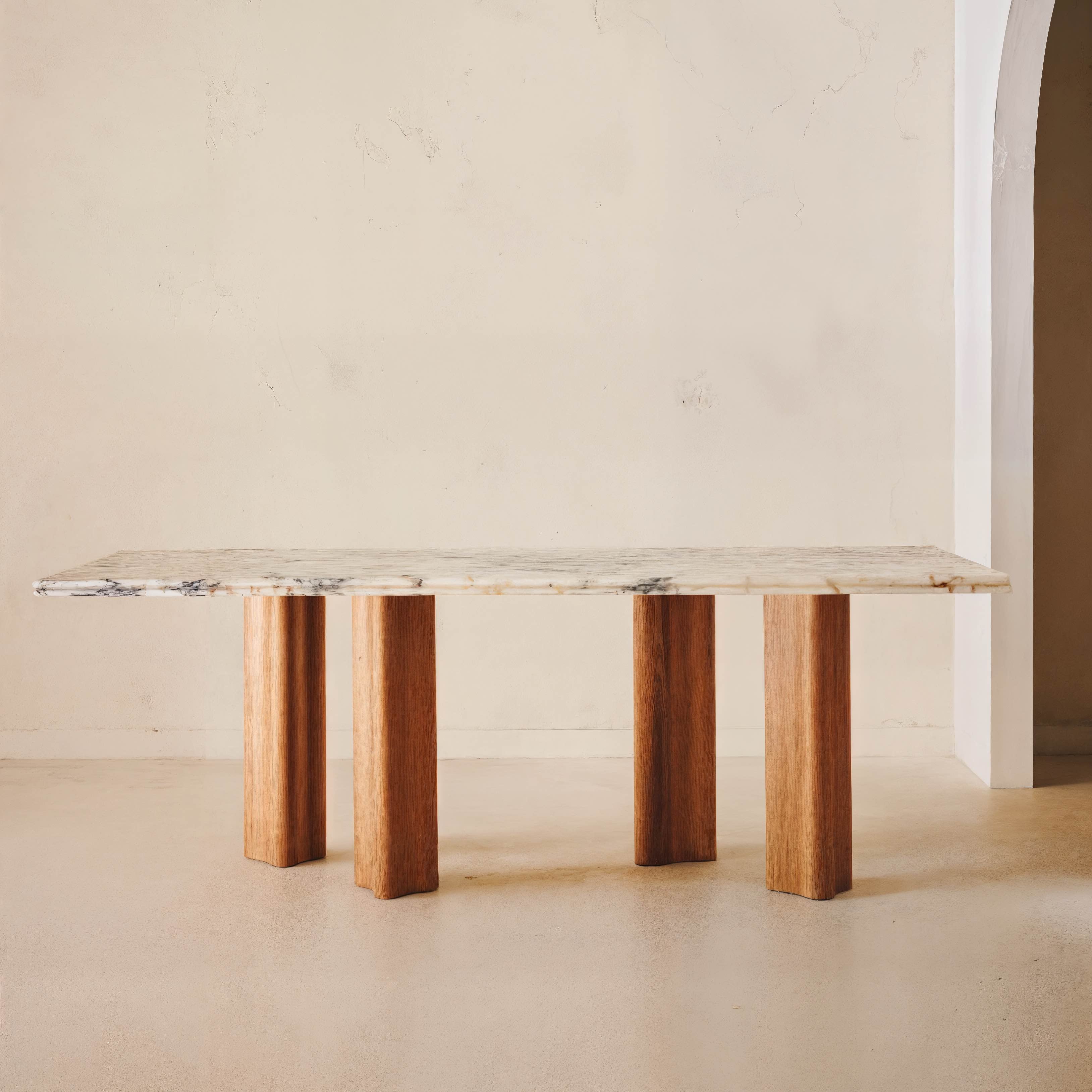 Calonet Table