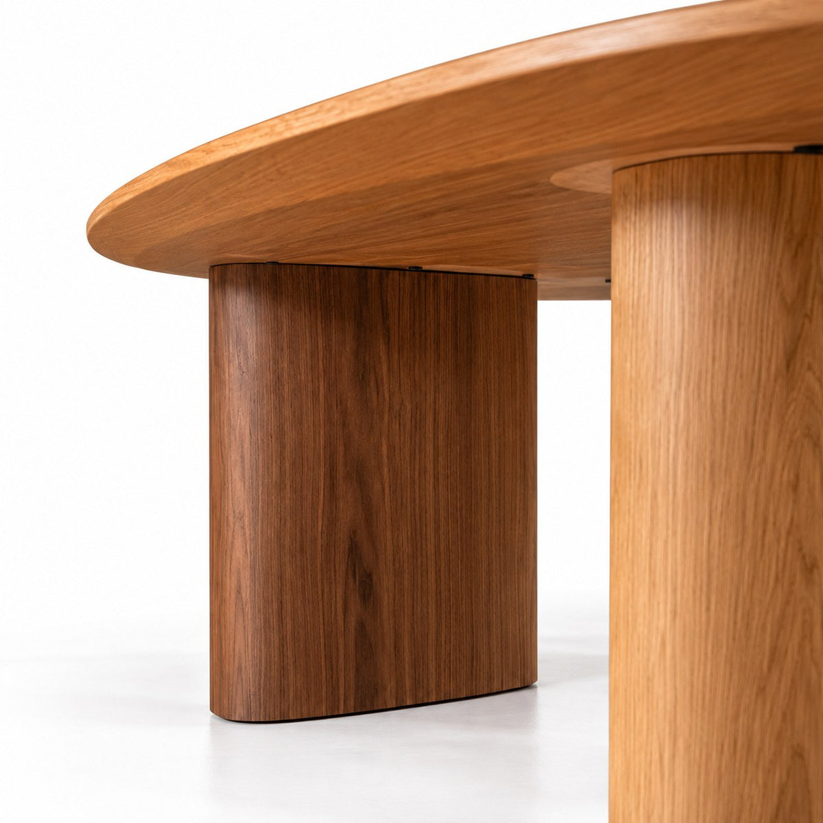 Cremona Table