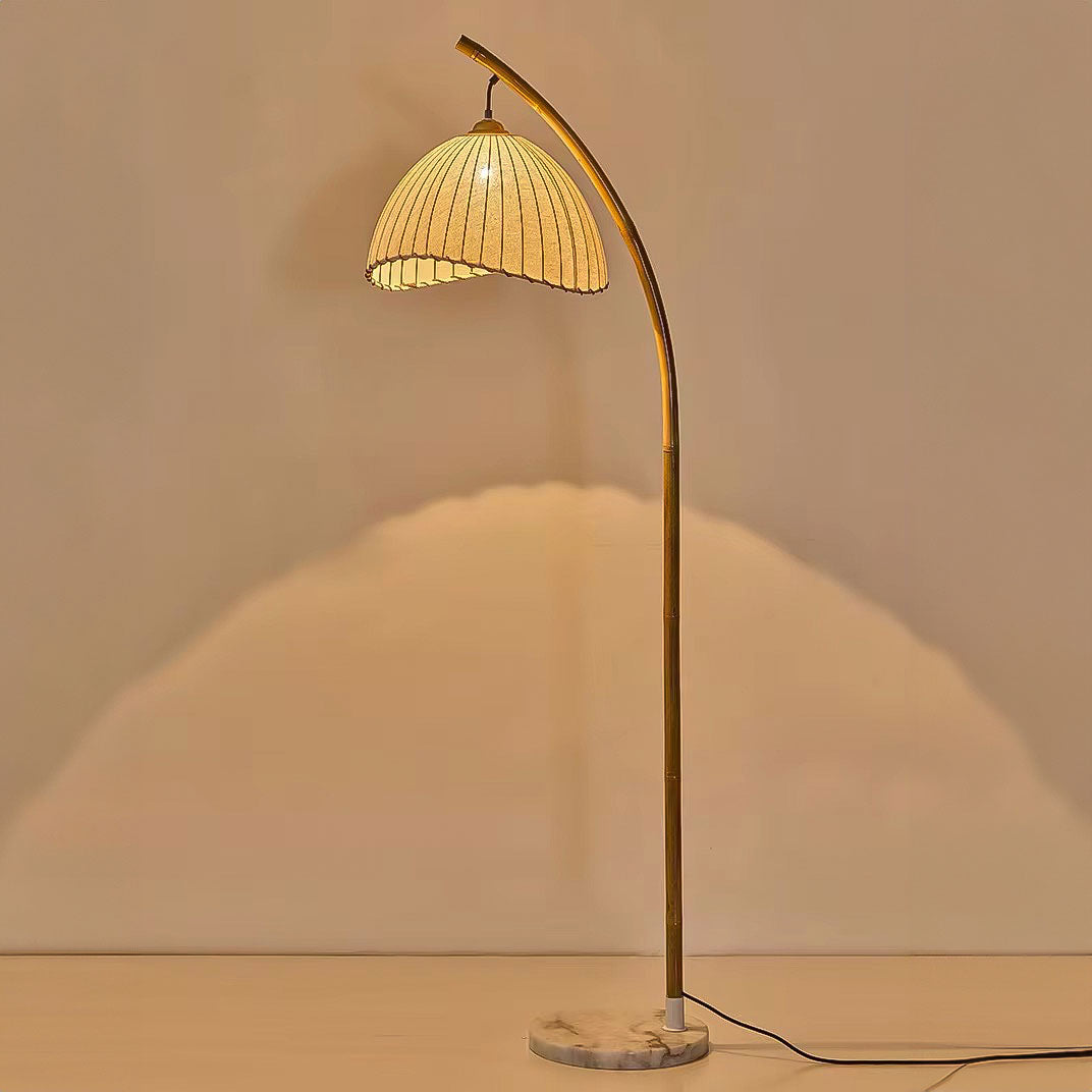 Cubells Lamp