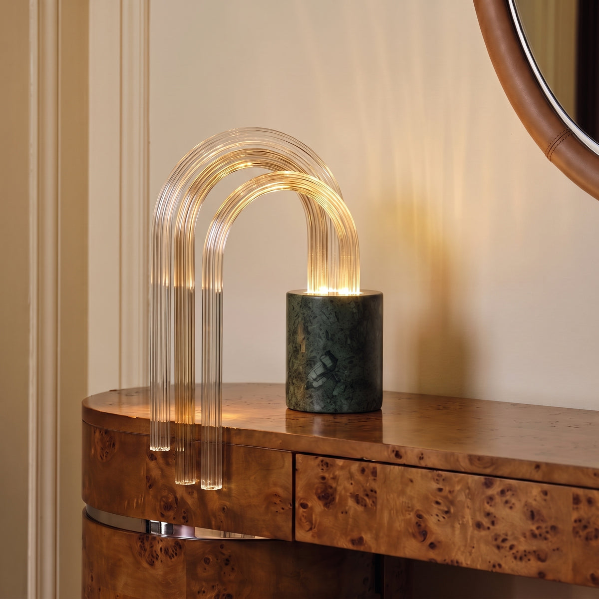Estours Lamp