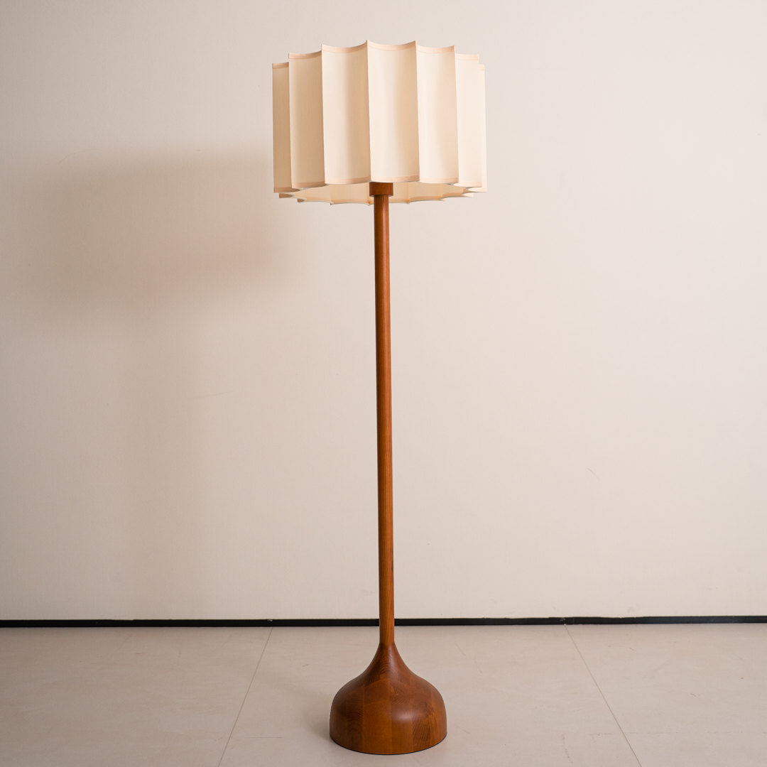 Rotgeta Lamp