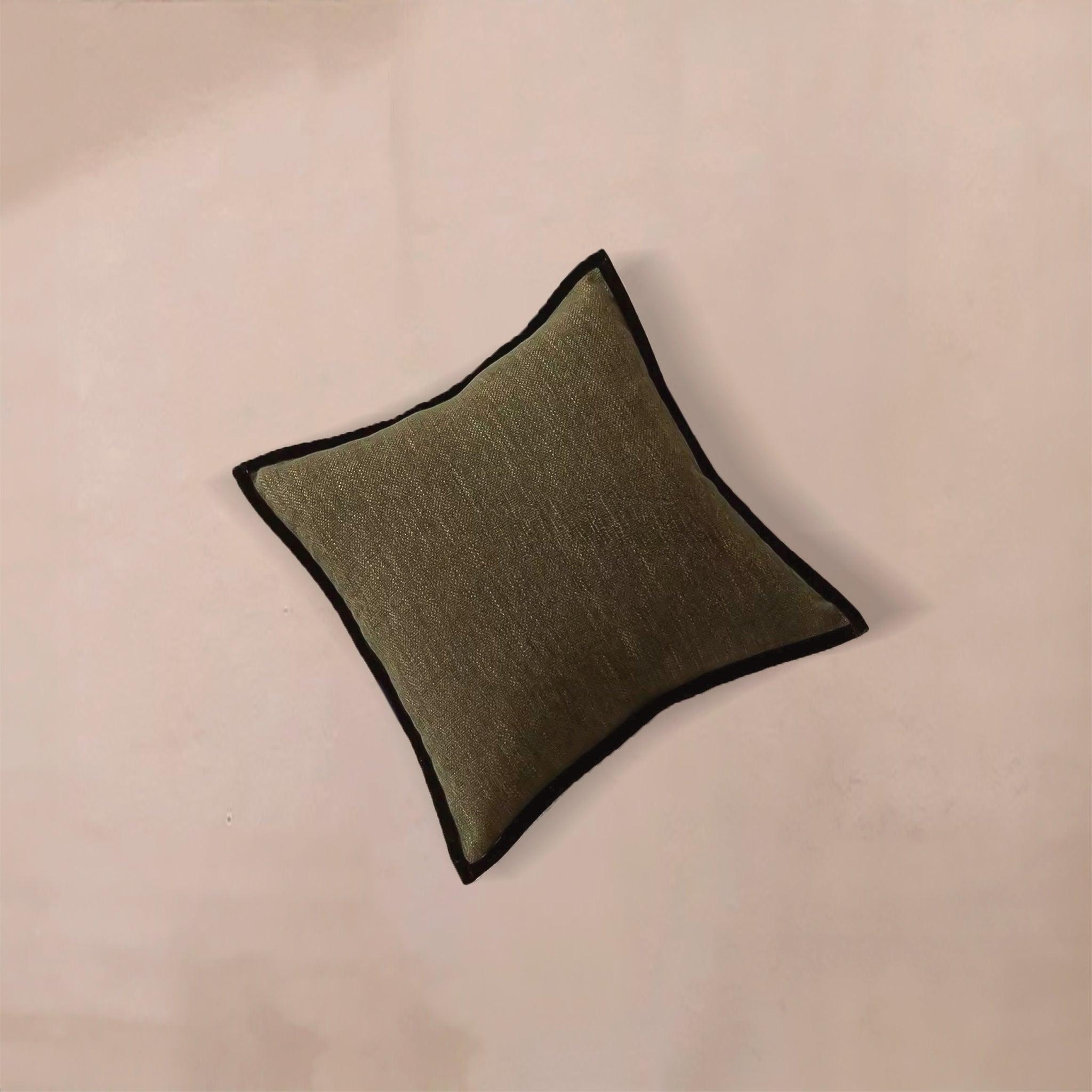 Serrado Cushion