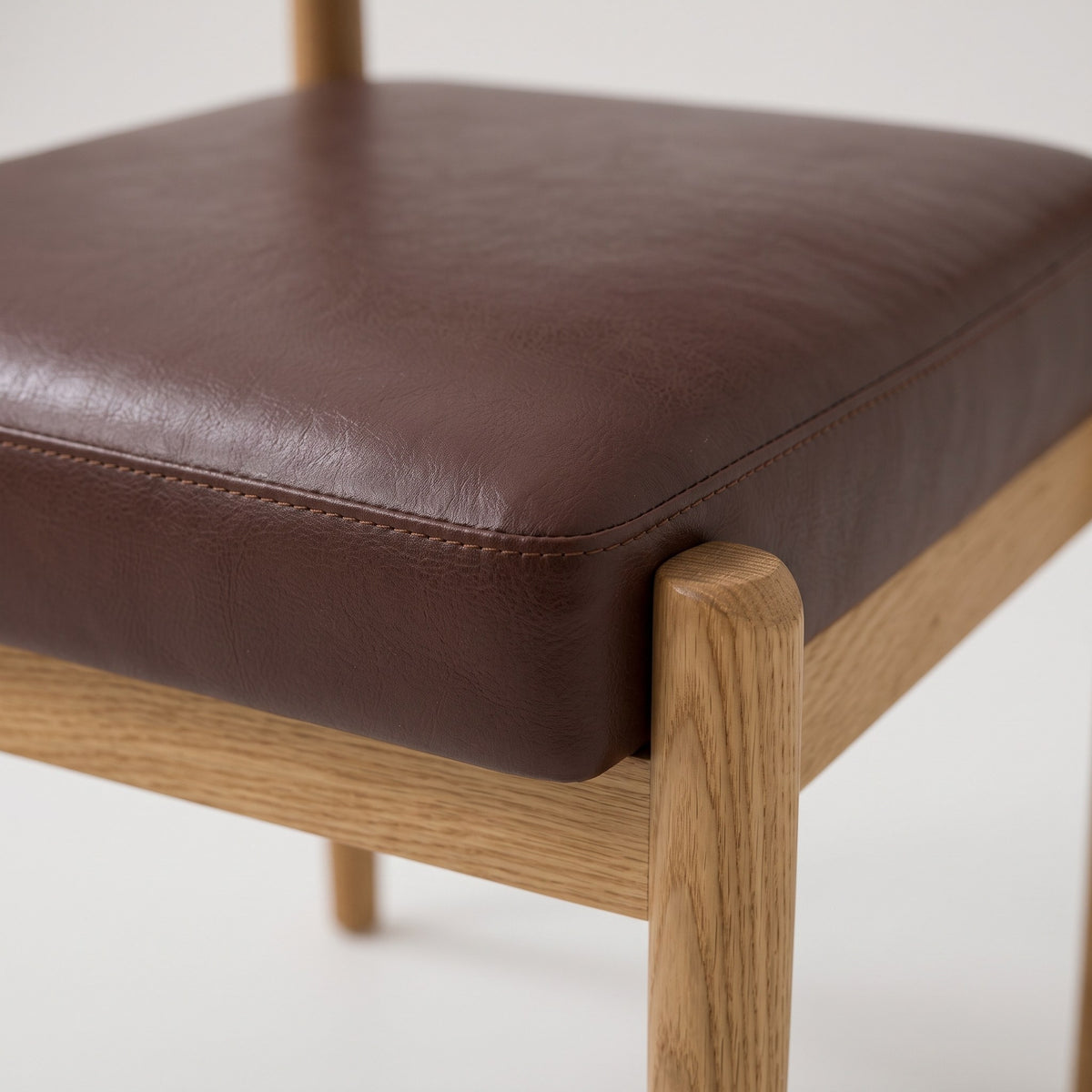 Yecla Chair