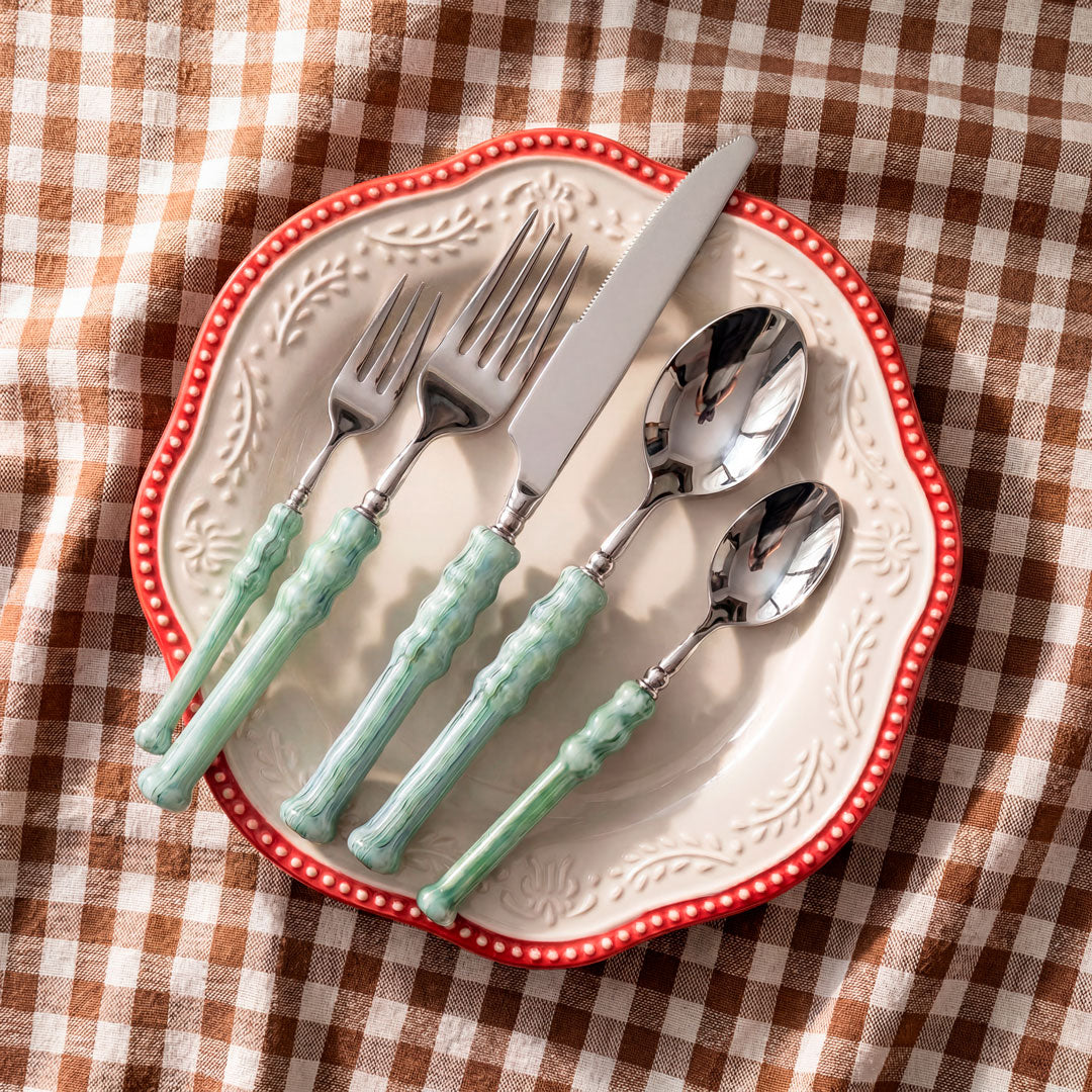 Alhama cutlery
