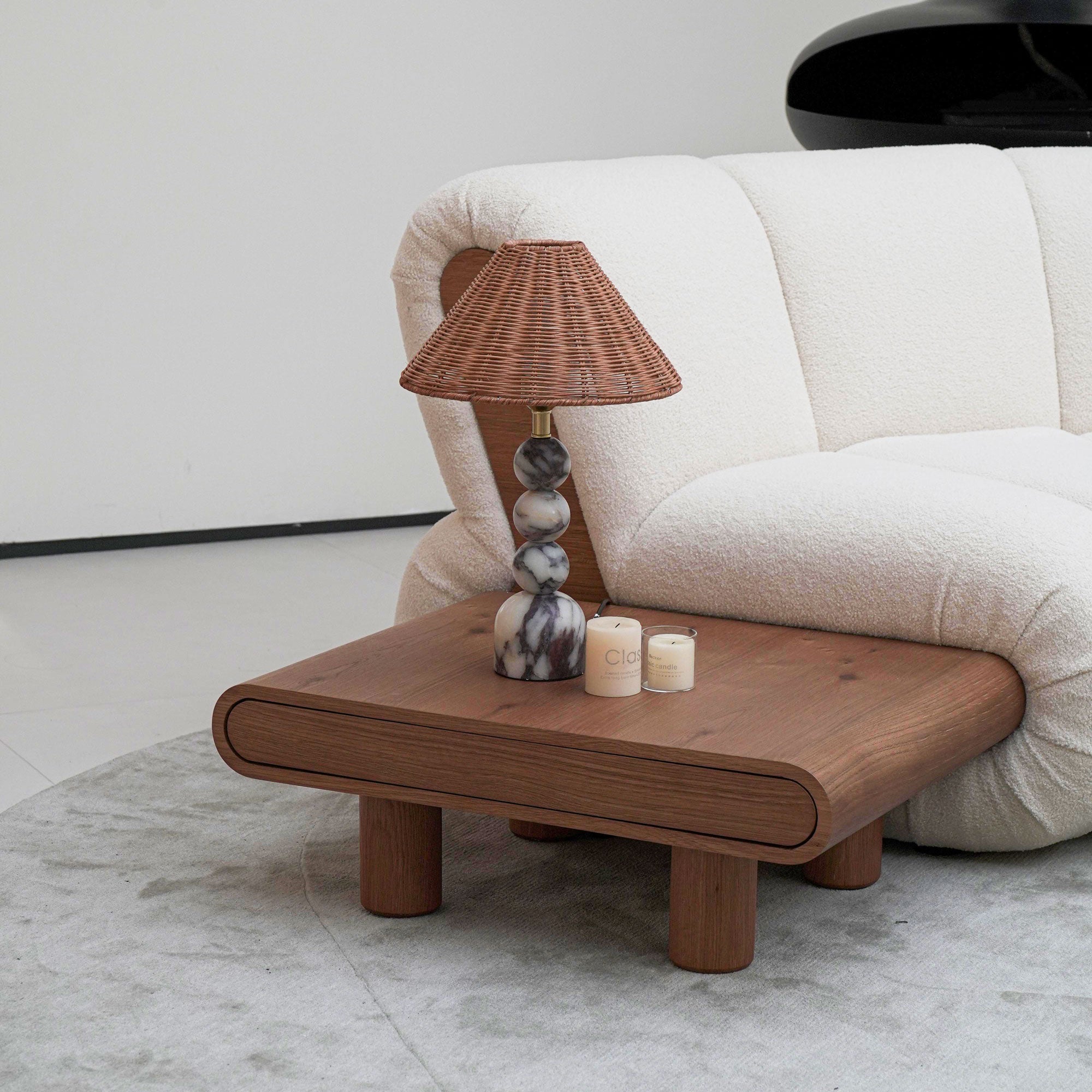 Bassa Lamp