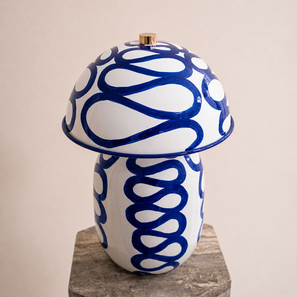 Blue Boquer Lamp