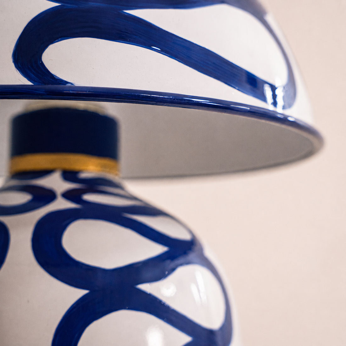Blue Boquer Lamp