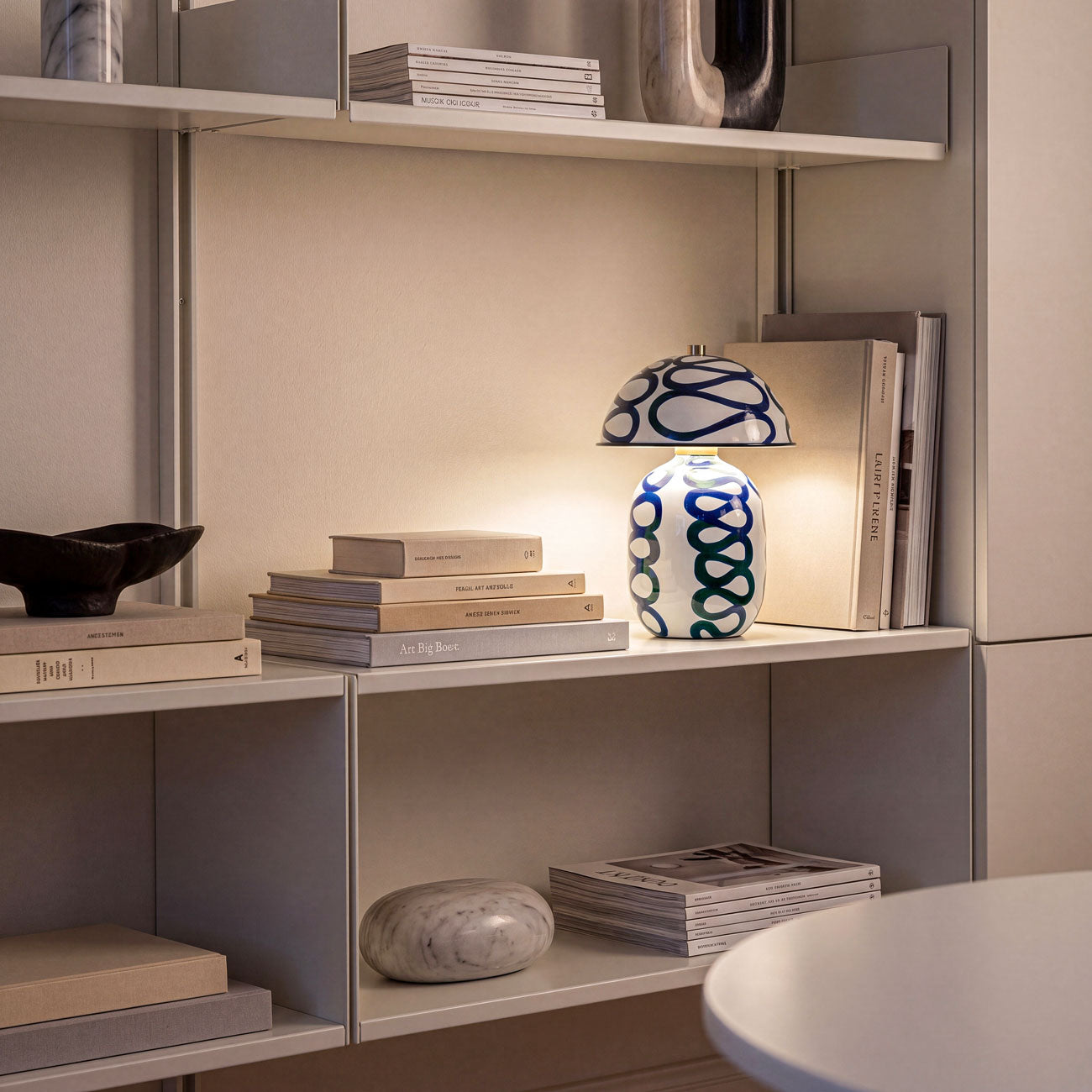 Blue Boquer Lamp