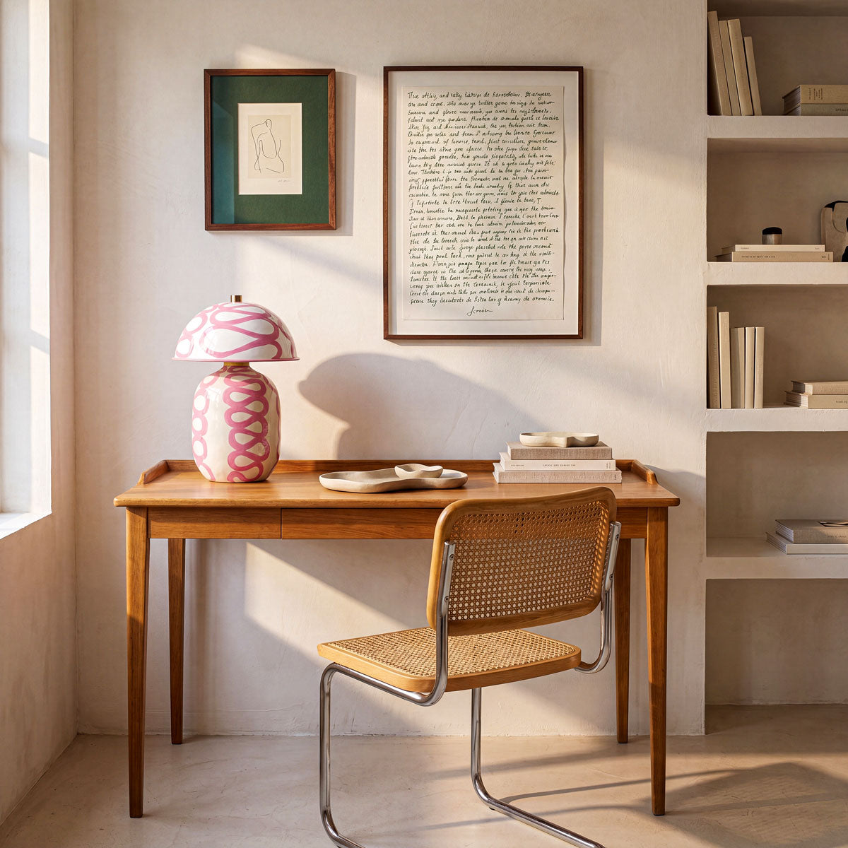 Pink Boquer Lamp