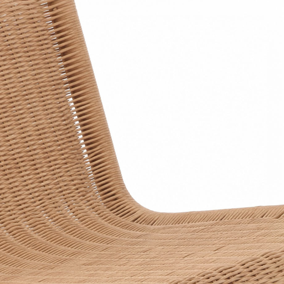 Xot Armchair